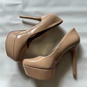 Jessica Simpson Nude Platform Pumps